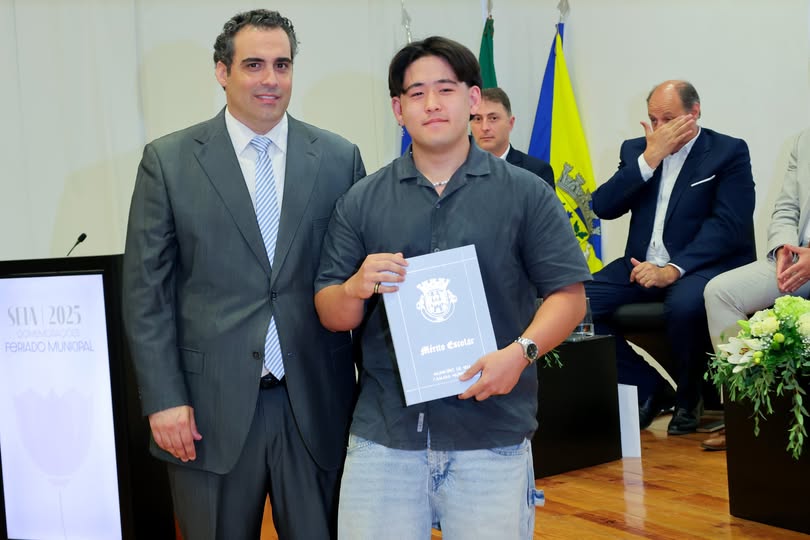  Mérito Escolar